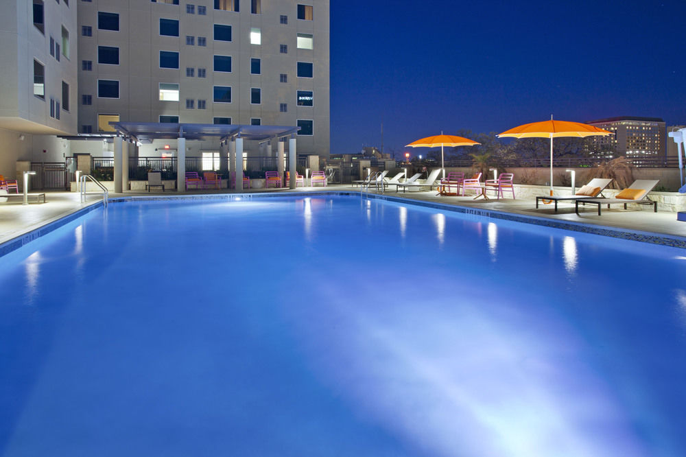 Hotel Indigo Austin Downtown - University By Ihg Exteriör bild