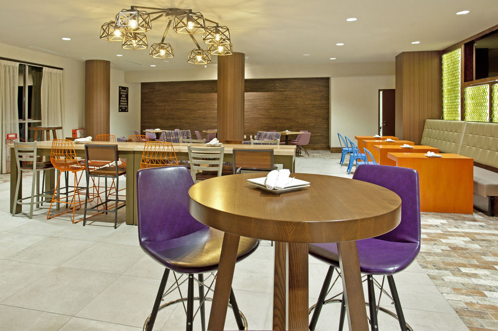 Hotel Indigo Austin Downtown - University By Ihg Exteriör bild